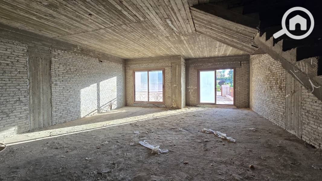 4 WhatsApp Image 2025-12-04 at 3.43. 11 PM (1). jpeg