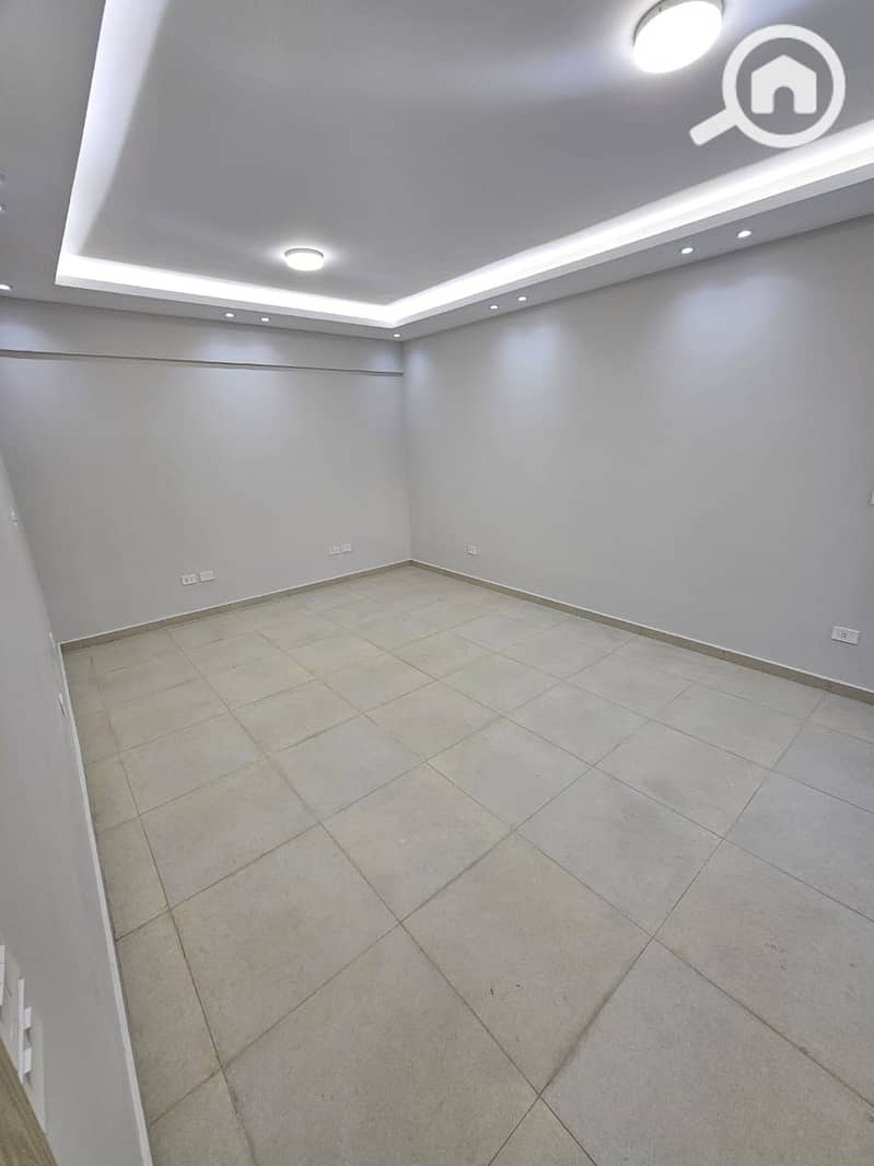 2 WhatsApp Image 2025-12-15 at 4.16. 03 PM (10). jpeg