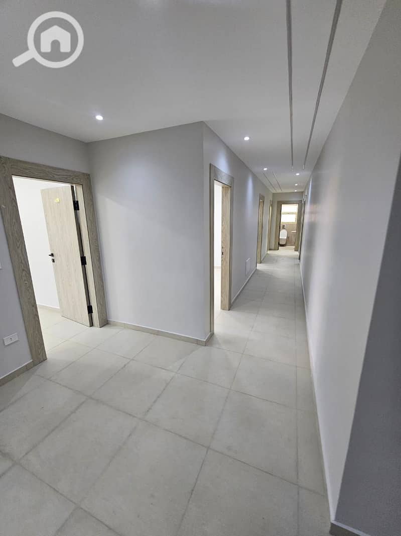 8 WhatsApp Image 2025-12-15 at 4.16. 03 PM (5). jpeg