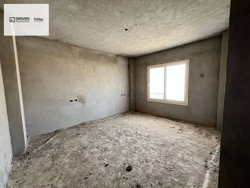 4 WhatsApp Image 2026-01-19 at 12.18. 49 PM. jpeg