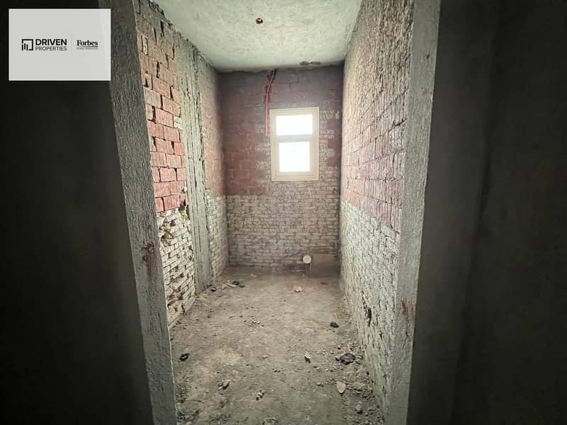 10 WhatsApp Image 2026-01-19 at 12.18. 51 PM. jpeg