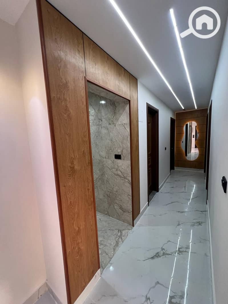 2 ab5b30c5-bfc3-4be6-9ed8-0c2109d47aac. jpg