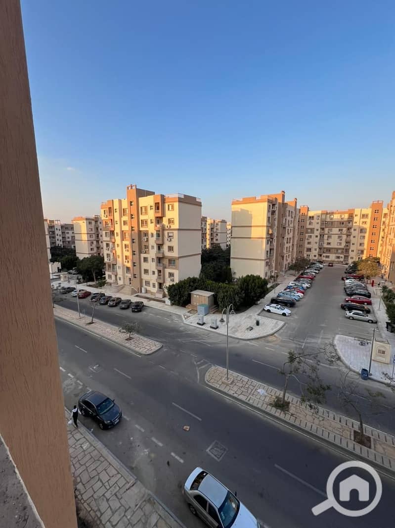 7 d35efd60-5f93-4cab-b6f4-a2576c1bdd51. jpg