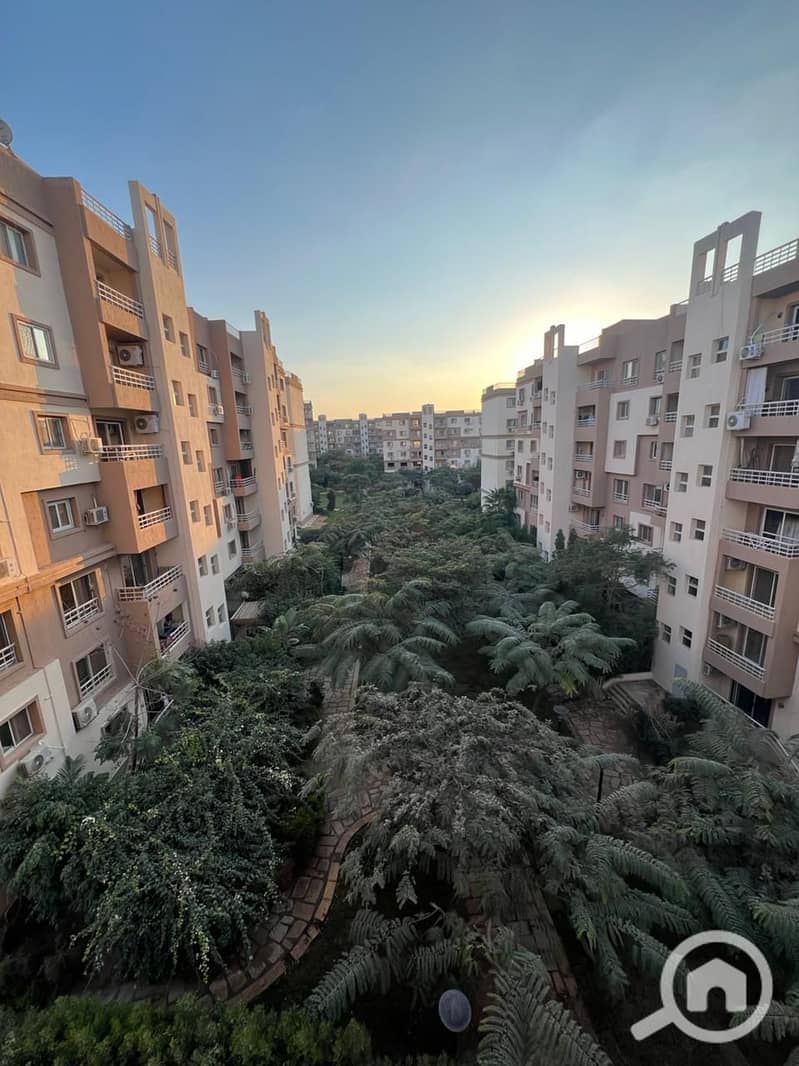 9 e4a22b6f-0951-439f-9c89-30bf701b3a57. jpg