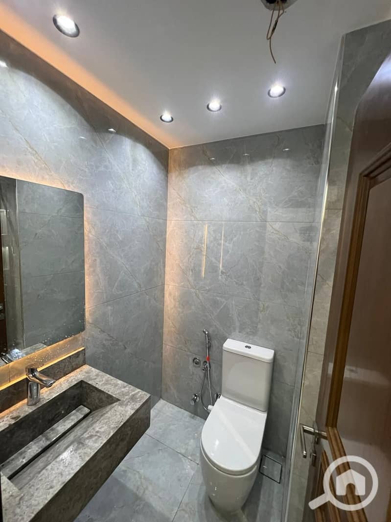 15 5cd72443-ab72-4e14-9fd0-9b266a7698c9. jpg