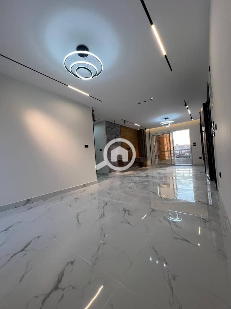 16 42c8bbf1-8b88-4518-95b1-424da5d7d78c. jpg