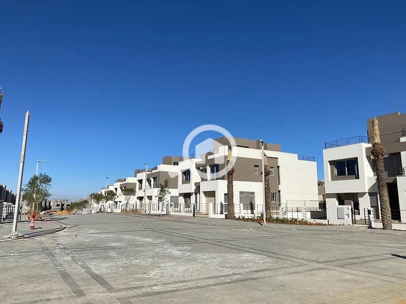 10 232928395_4181363708577919_217267300240433624_n. jpg