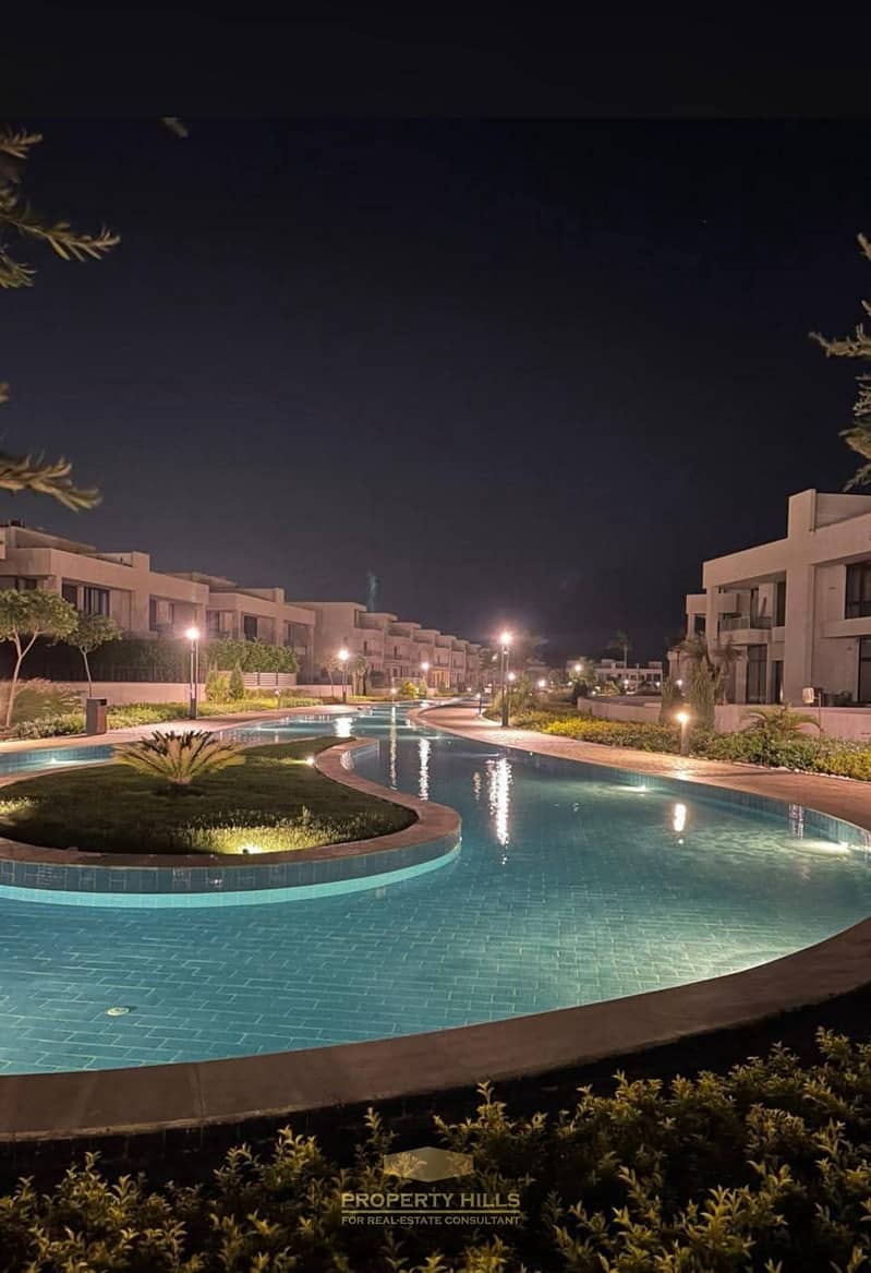 4 6a4e6c19-84f0-4fae-8a06-c3c9ee463c06. jpg