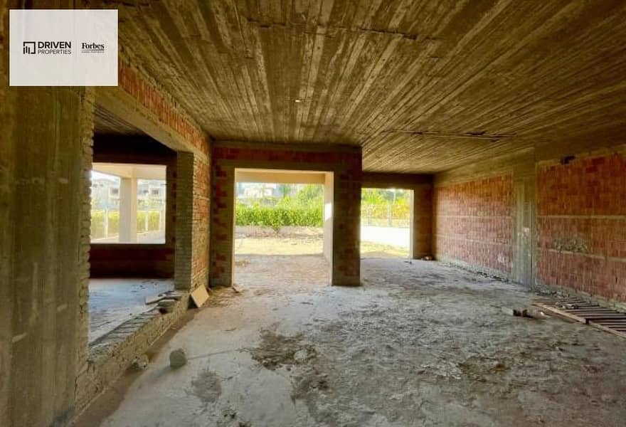 4 8a033fc9-a23b-4a45-888e-7d2d7822f2f0. jpg