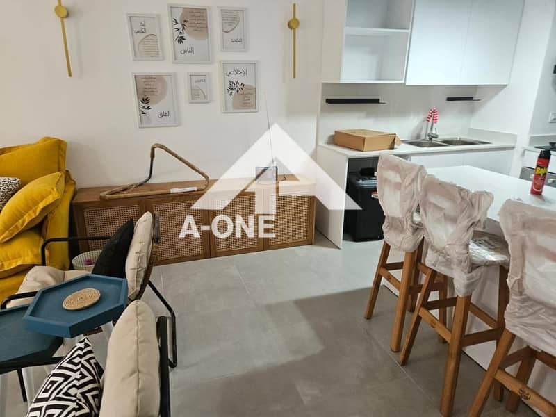 8 2de05446-5c70-47fc-bc50-7fb0b9ce739e. jpg