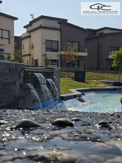 3 Bedroom Townhouse for Sale in New Cairo, Cairo - 591915783_122192107100337214_3936178670159510501_n. jpg