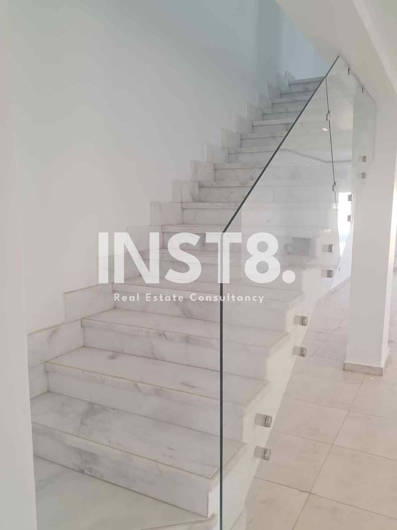 4 69430e7261f72_uploads69430e7261cd6. jpeg