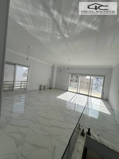 دوبلكس 3 غرف نوم للبيع في القاهرة الجديدة، القاهرة - WhatsApp Image 2026-01-21 at 1.11. 53 PM (2). jpeg