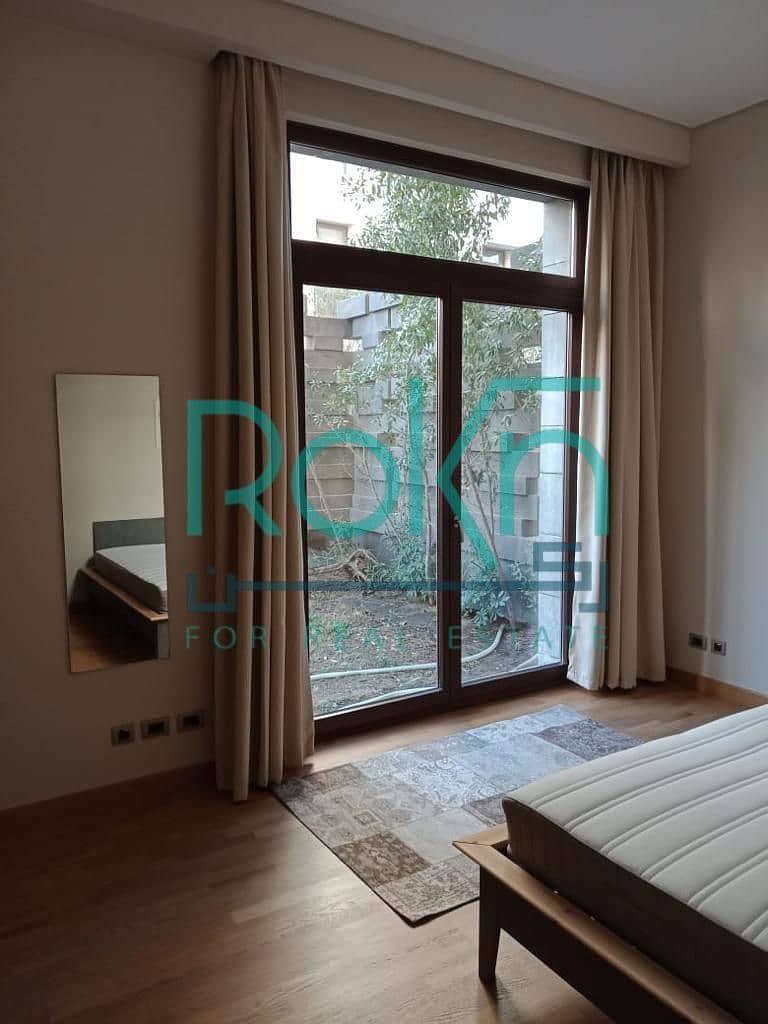 6 370a646b-b93d-4526-a2fe-e143ceebcd32. jpg