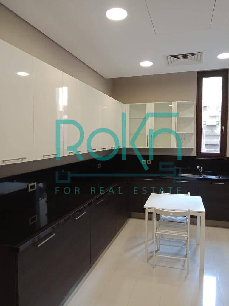 21 ea52f009-c30f-4f7b-ab1e-859ea0aa0531. jpg