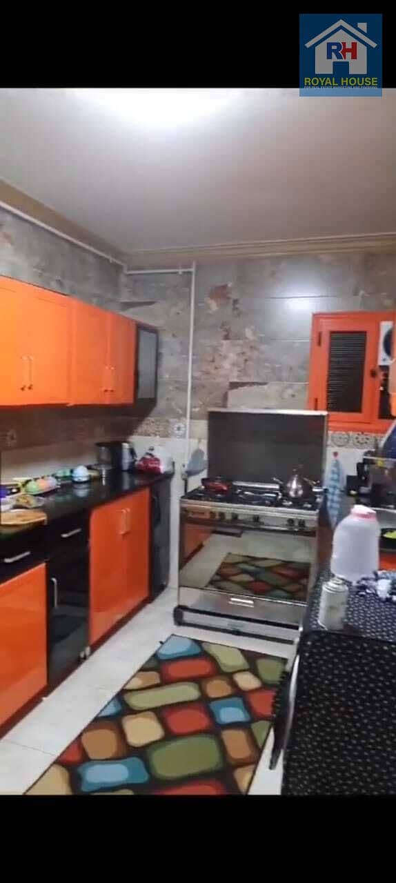 4 2067645d-5842-4e43-a788-1d9e0f205b9c. jpg