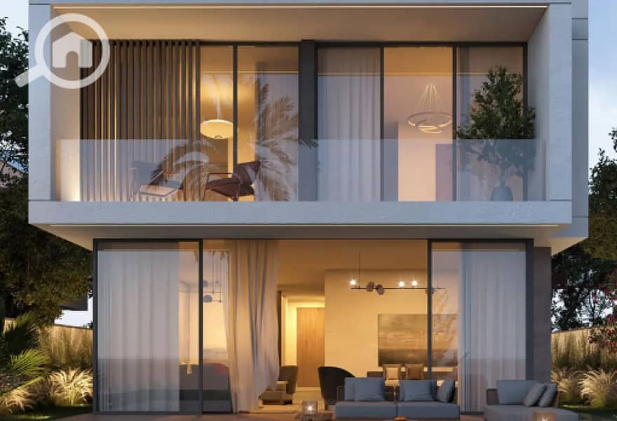 5 8278262-8d93bo. jpg