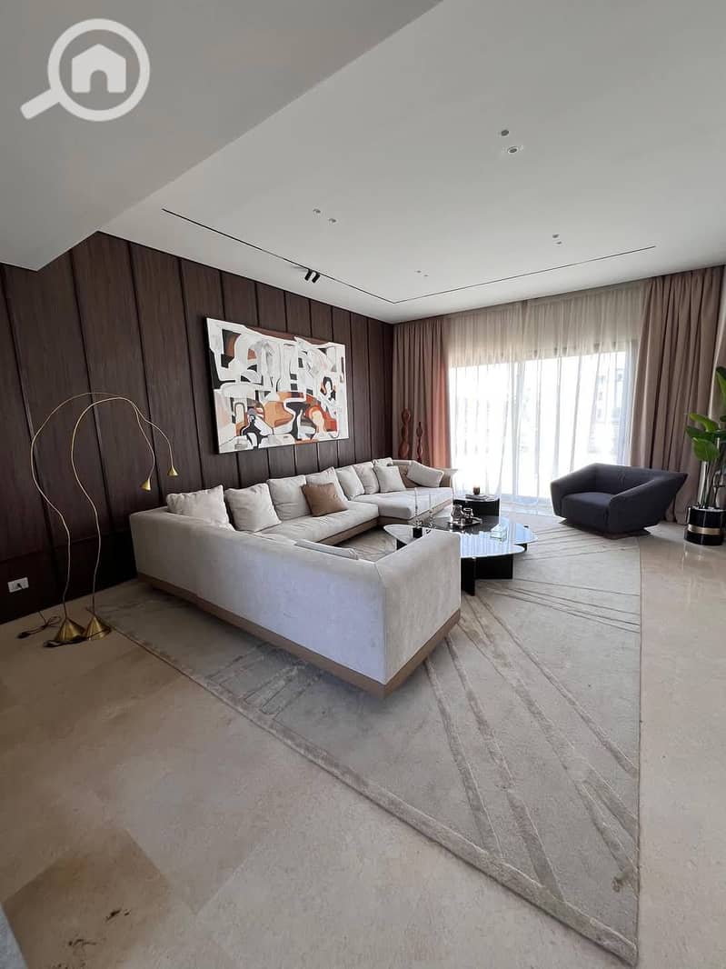 35 616821710_122121794997027619_6076622843917060870_n. jpg