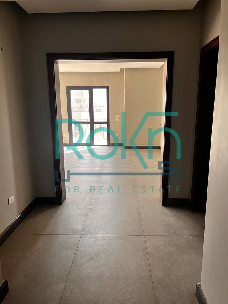 2 4a6d5d92-c2de-401b-933e-ea3e6345a6f9. jpg