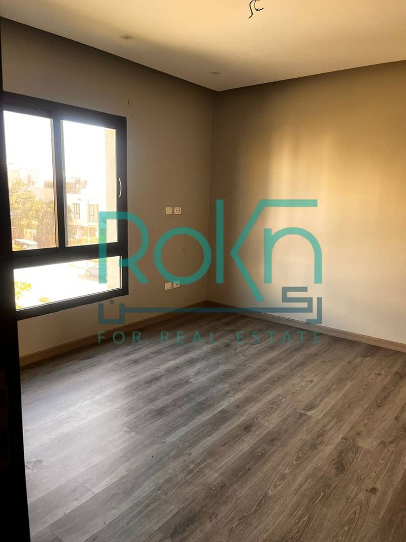 17 f660d47f-f9e9-4341-8f92-66b95e25436d. jpg