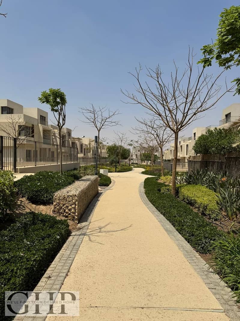 3 52a0d6b2-4420-4769-a4e1-60af87a6cfb8. jpg