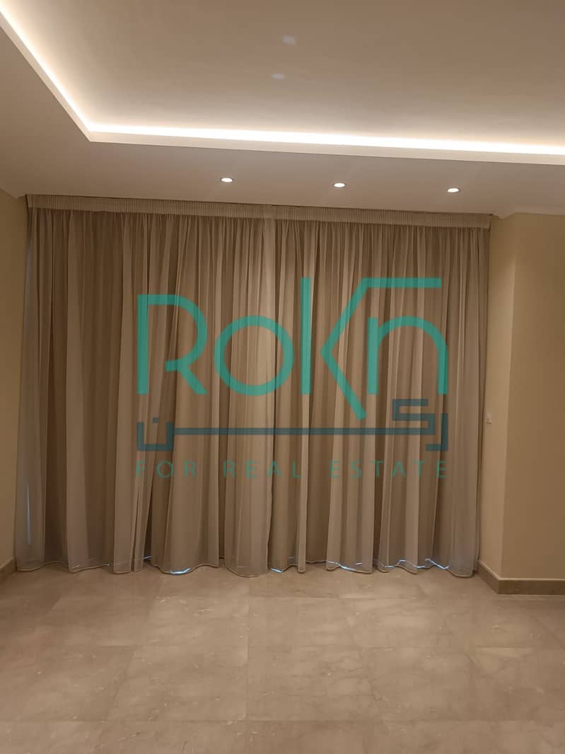 11 f3023cef-f93a-43ff-b263-66f98af55f4e. jpg