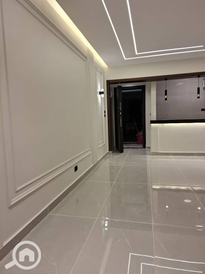 8 614360696_1529618909166680_1055372736683437659_n. jpg