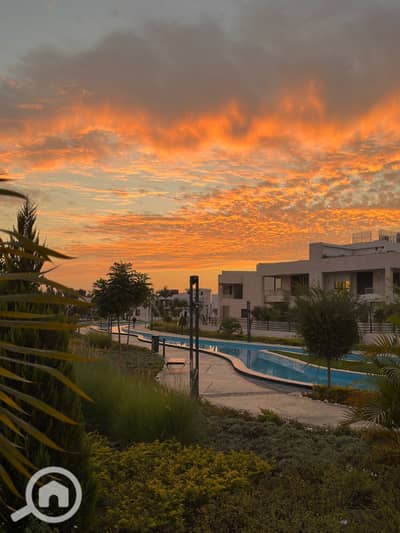 4 Bedroom Townhouse for Sale in Sheikh Zayed, Giza - WhatsApp Image 2025-11-17 at 13.26. 12_7c2cedcb. jpg