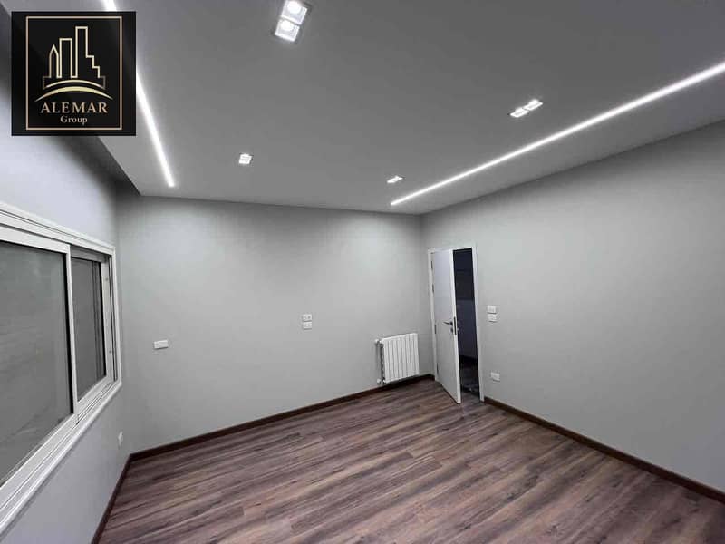 14 cad080ae-1176-4714-a7df-361a8f92bc92. jpg