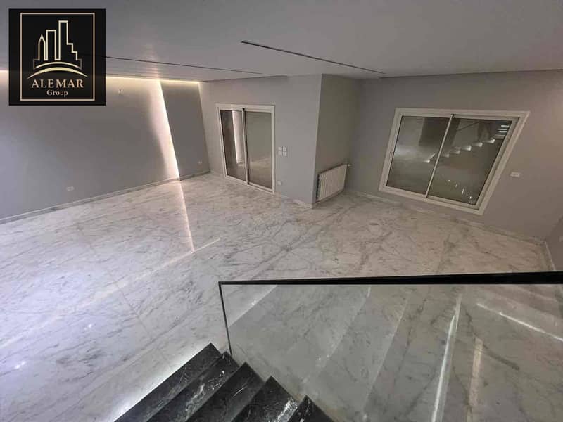 19 44366c11-d794-4be6-a8a2-c2802d90f88a. jpg