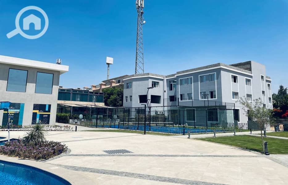 12 photo_5958719931937833208_y. jpg