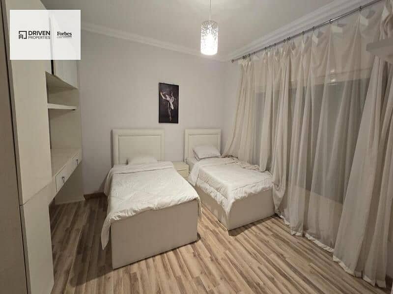 12 WhatsApp Image 2026-01-15 at 18.06. 33. jpeg