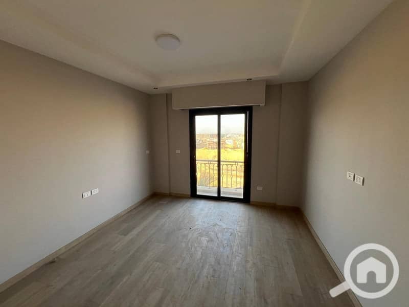 3 7fdb0778-198e-4af0-8dff-54c6e4cb84ff. jpg