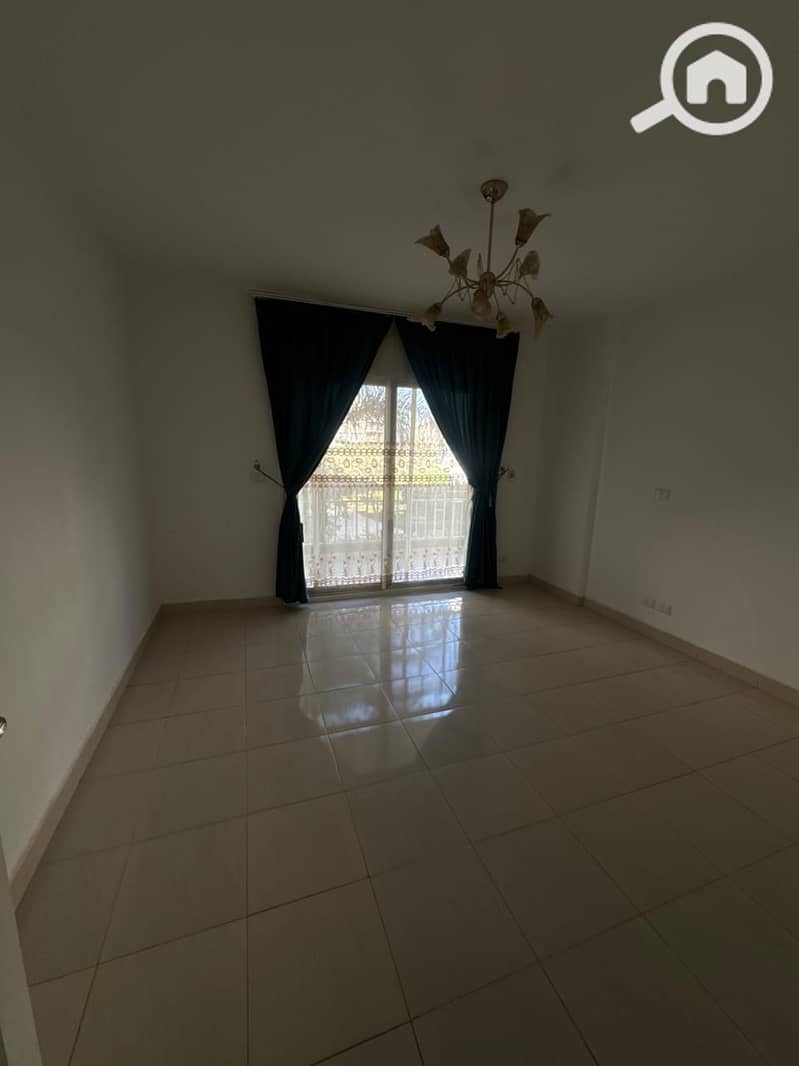 13 ccca2c57-1507-4d54-8381-4e8eadbcc4bf. jpg