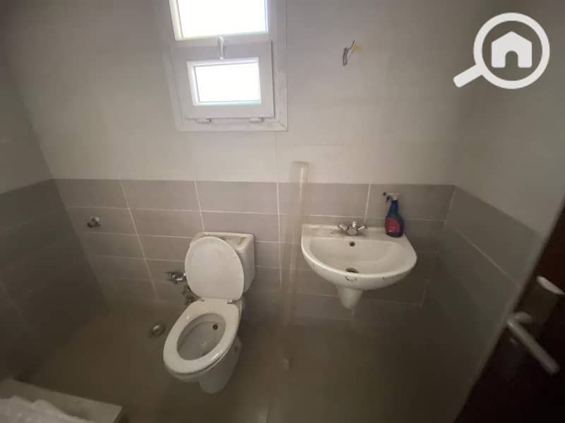 6 24d723ff-159e-4665-82a0-ed452ba9be0f. jpg