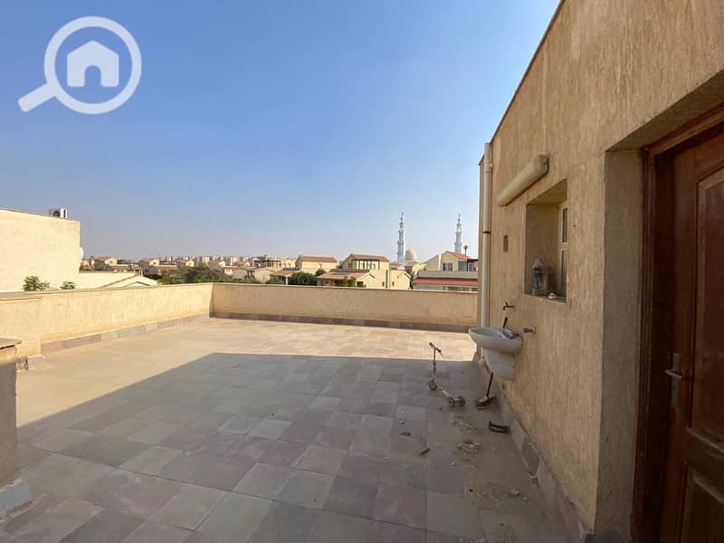 12 134934c2-ce9f-44ab-827f-b4d318cc27fa. jpg