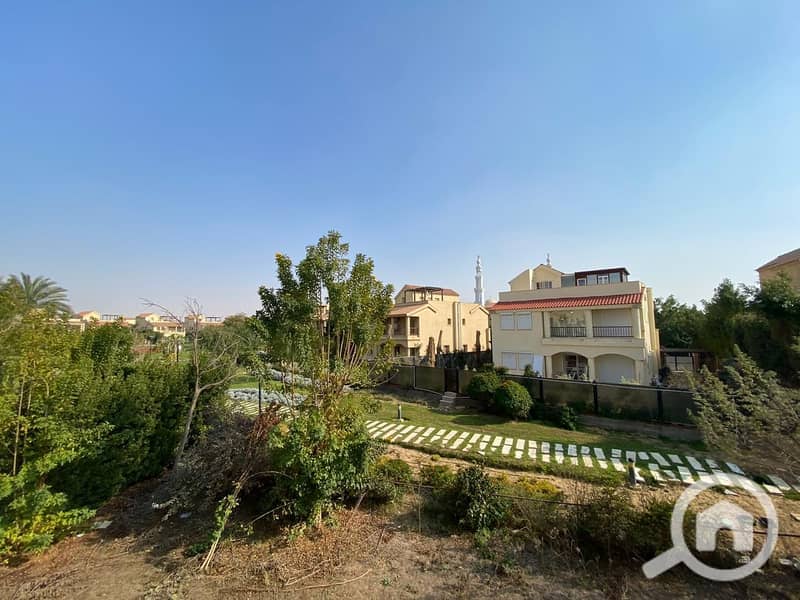 14 30677527-17f6-49ca-aeb7-83d6f31e4ba4. jpg