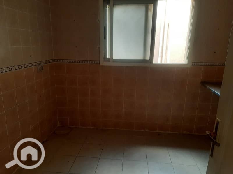 8 b1f77c45-14b3-4f90-a0f7-2d23d3ccfac6. jpg