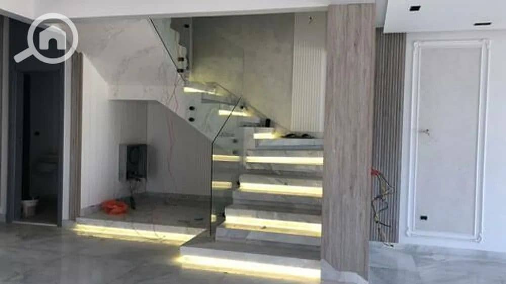 7 imgi_23_high. jpeg