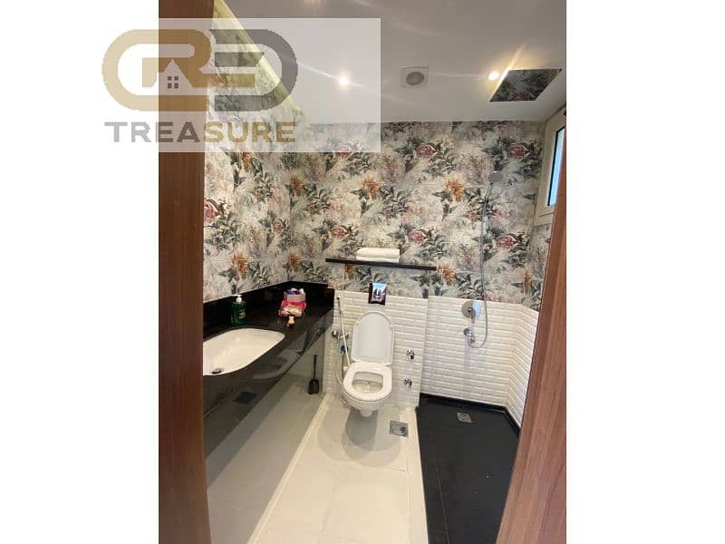 30 WhatsApp Image 2025-12-21 at 2.42. 45 PM (1). jpg