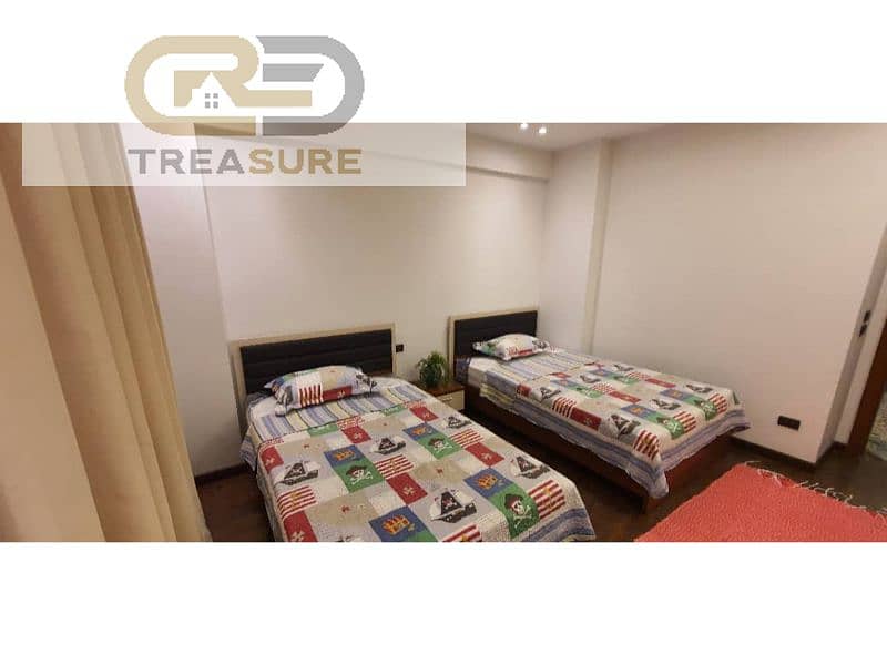 44 WhatsApp Image 2025-12-21 at 2.42. 32 PM (2). jpg