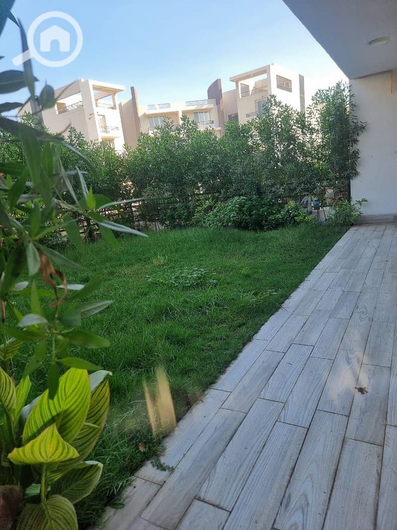 6 9db6a1b4-936f-4ef8-b534-369f36293805. jpeg