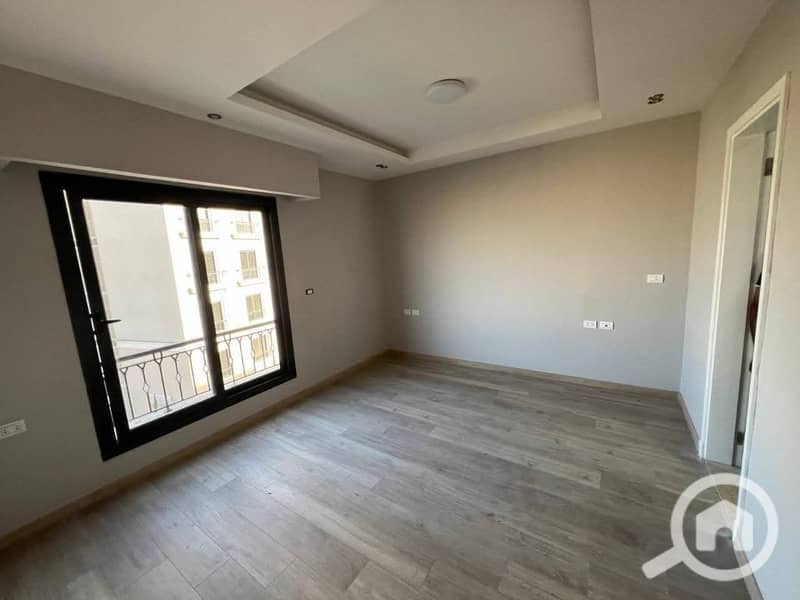 9 c90b7dcc-a334-446c-9817-dbf9aa3f8243. jpg