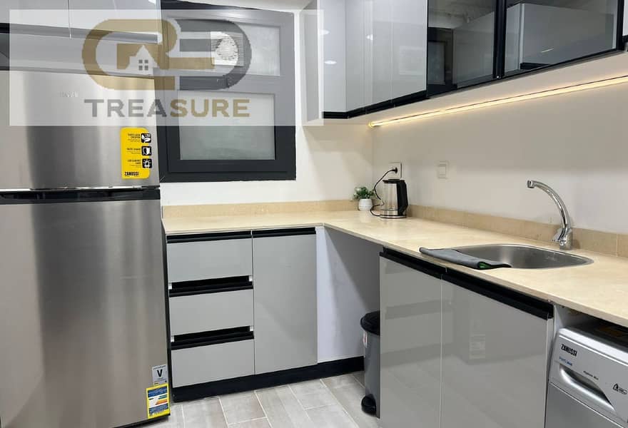 18 effca319-9a33-4d1a-82d1-3f2f7740e000. jpg