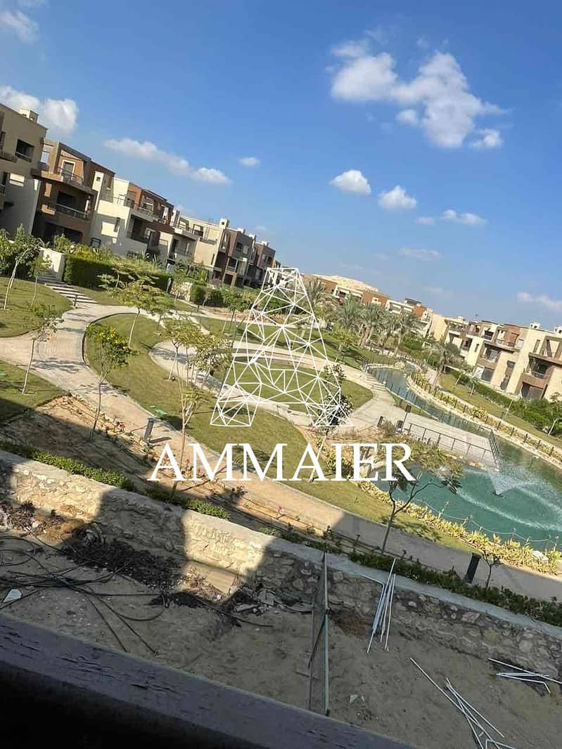 12 fe5414ad-cfb0-48e3-b3f2-426644b17b3c. jpg