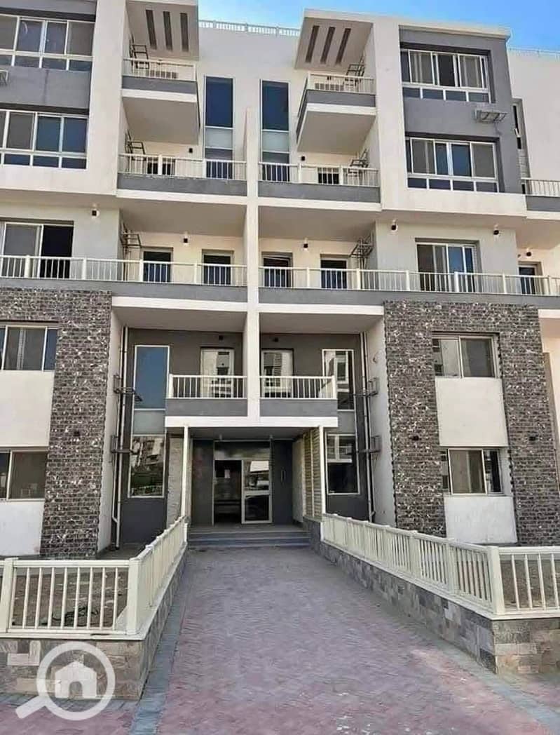 5 592882115_122277729800036081_3484815588250976154_n. jpg