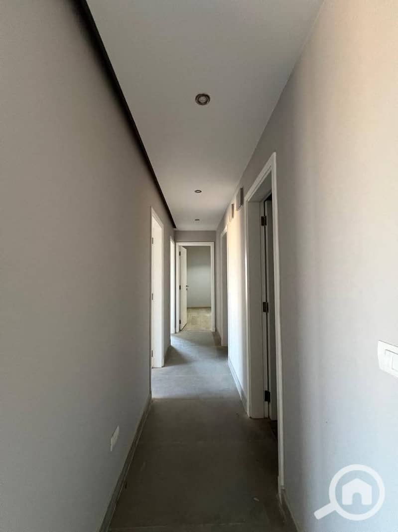 7 176c7b4c-48b6-4be9-96cb-343c5c3a9b77. jpg