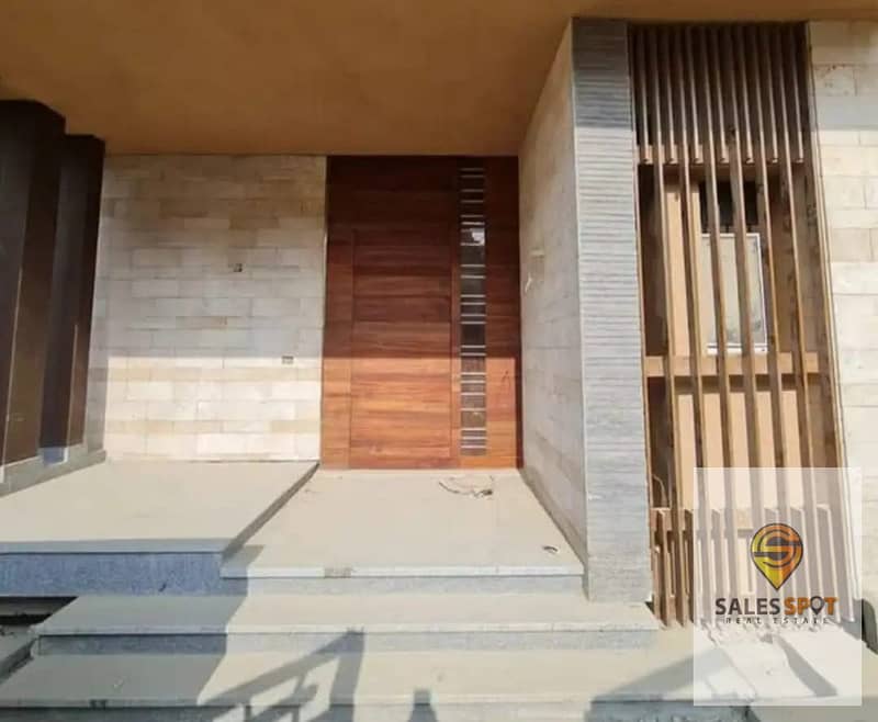 10 480960110_1646242195980913_6989303671068383074_n. jpg