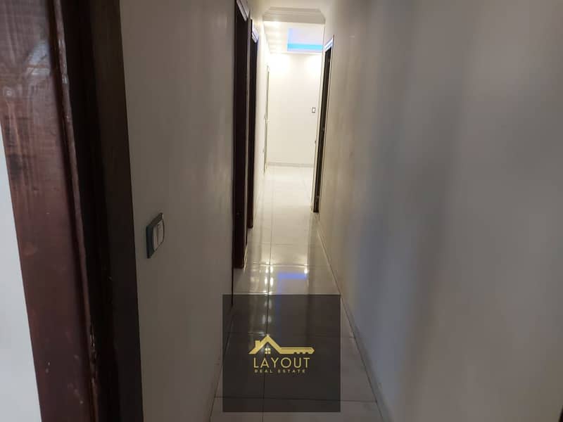 5 5092f57f-c530-43c9-8e79-74d8b2fcd4eb. jpg