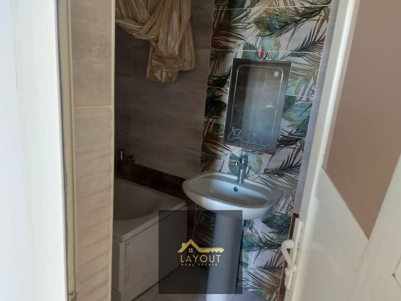 6 bd023d1e-b2ca-4742-827c-5b3afc83776d. jpg